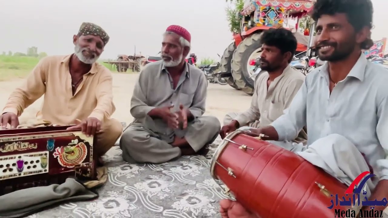 Saraiki song singer Raza shiekh jhook program bate Esan alas