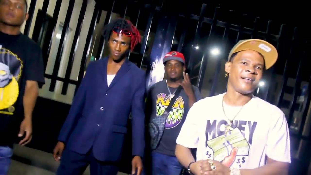 W El Master FT Grama -  EN CUALTO