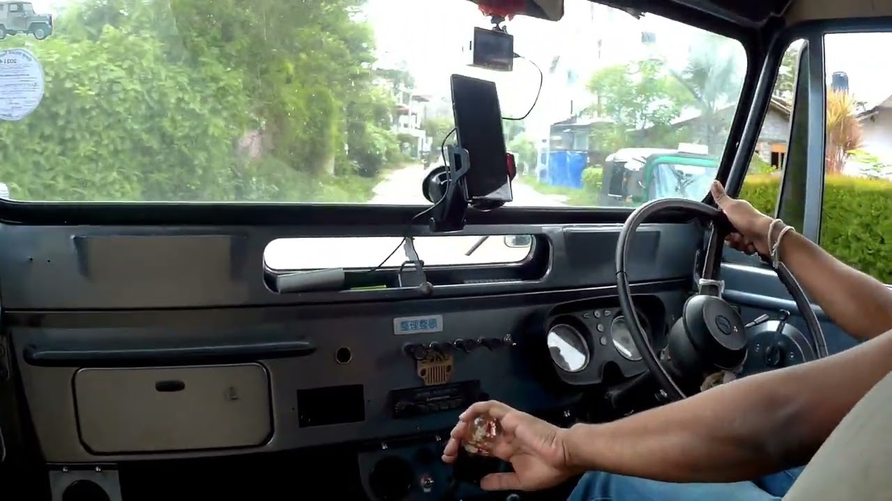 Driving experience of #Mitsubishi #4DR5 #J44