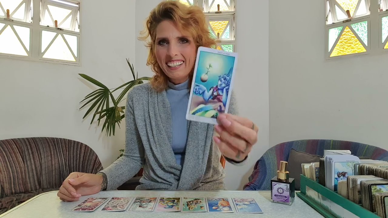 Quais SURPRESAS vêm para você nas próximas 48h? - CONTA TUDO TAROT 💌
