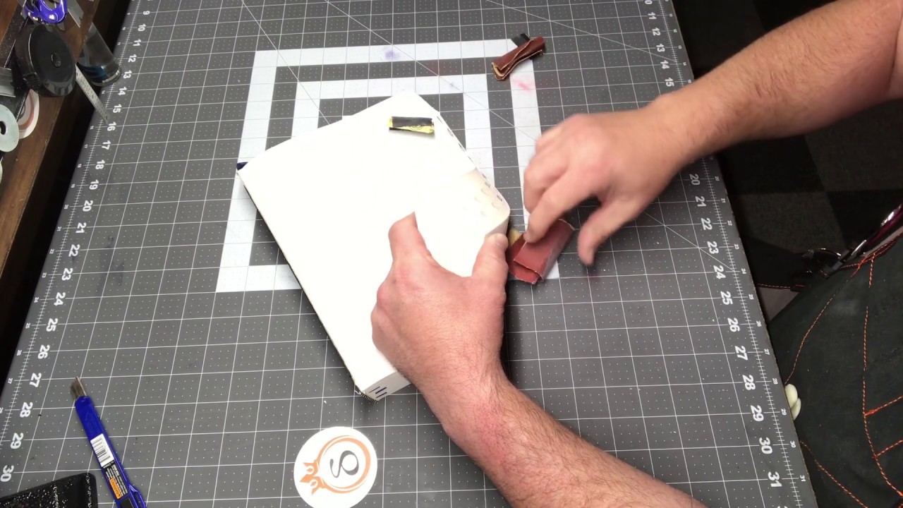 Bookbinding-Rounding Corners on a Hardback Book by Hand