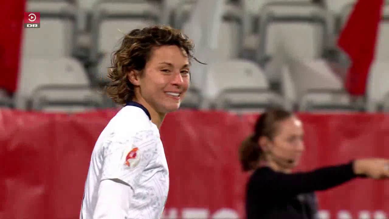 Denmark vs Italy (0-0)