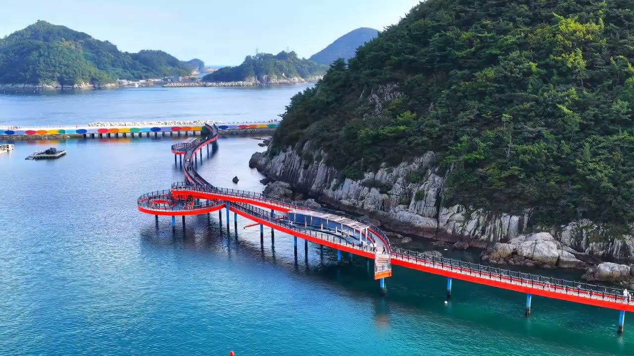 남해의 끝, 바다와 하늘이 만나는 곳 &mdash; 미조항 드론뷰!!