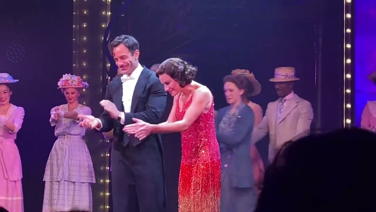 Funny Girl curtain call 9/21/22 Lea Michele Ramin Karimloo