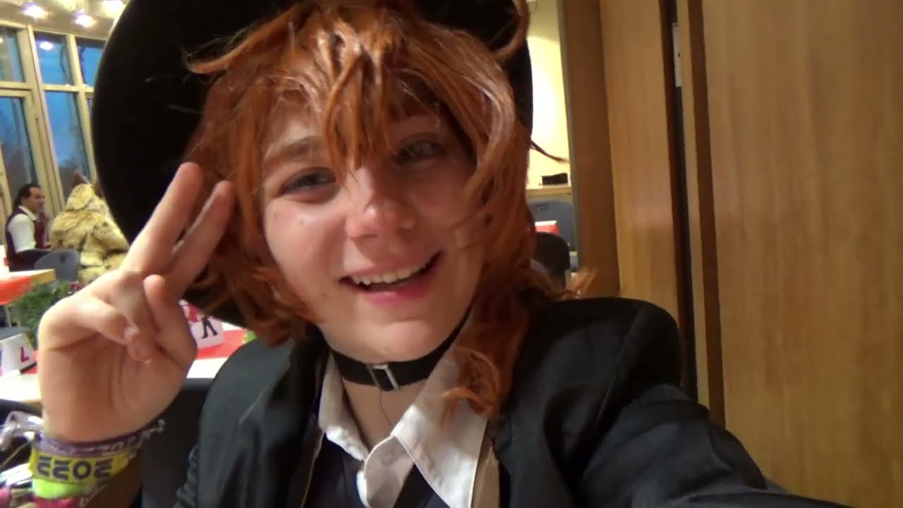 Xmas Con Coburg 2024 Chaos VLOG// A.S. Makes / Goes