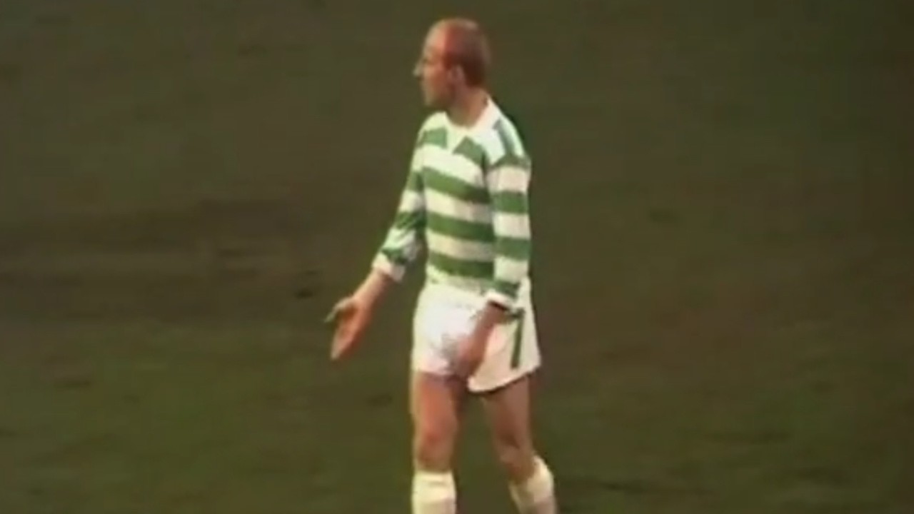 Jimmy Johnstone Dribbling Show vs Atletico (1973/74 UCL) Scotland's Greatest Winger