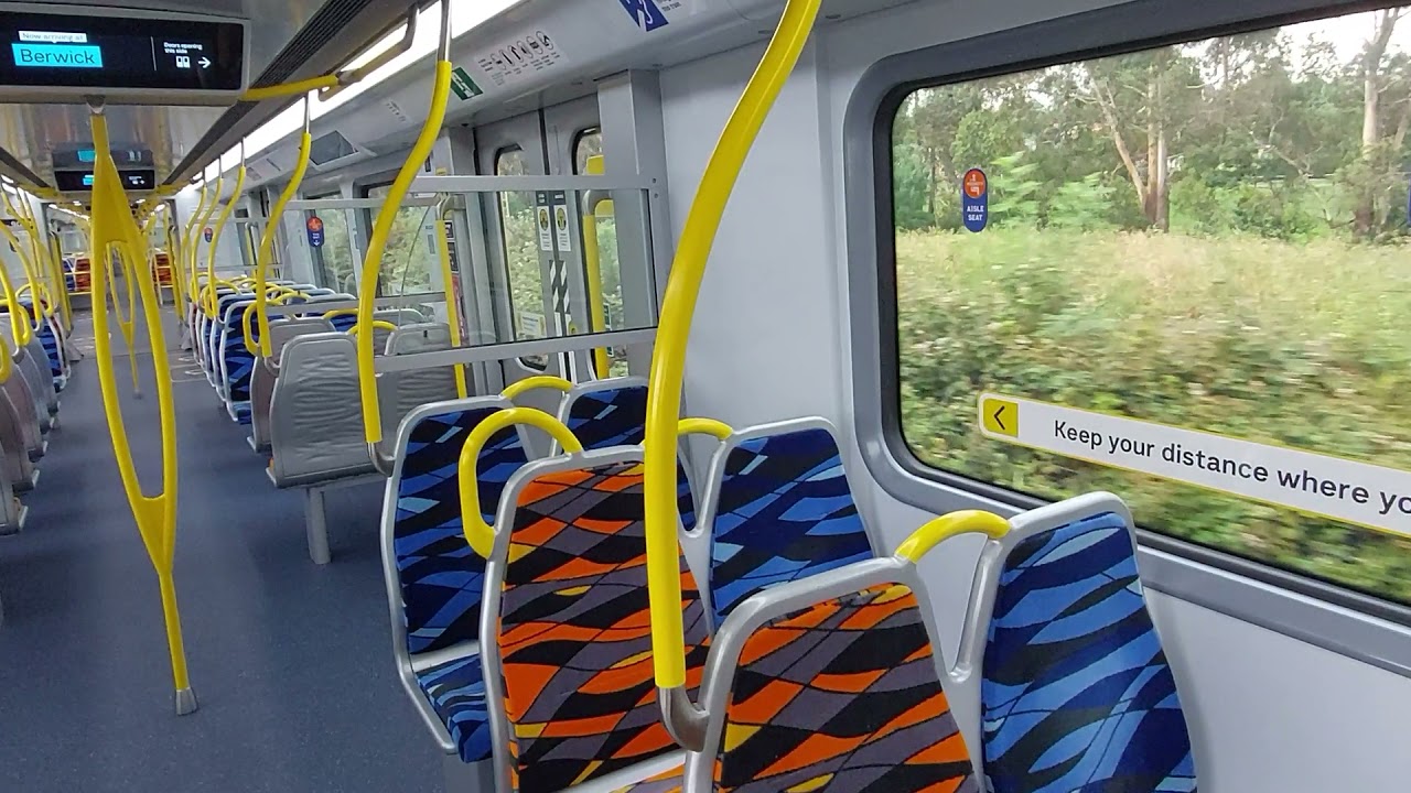 High capacity train. Cardinia rd station to Dandenong station. Please consider subscribing.