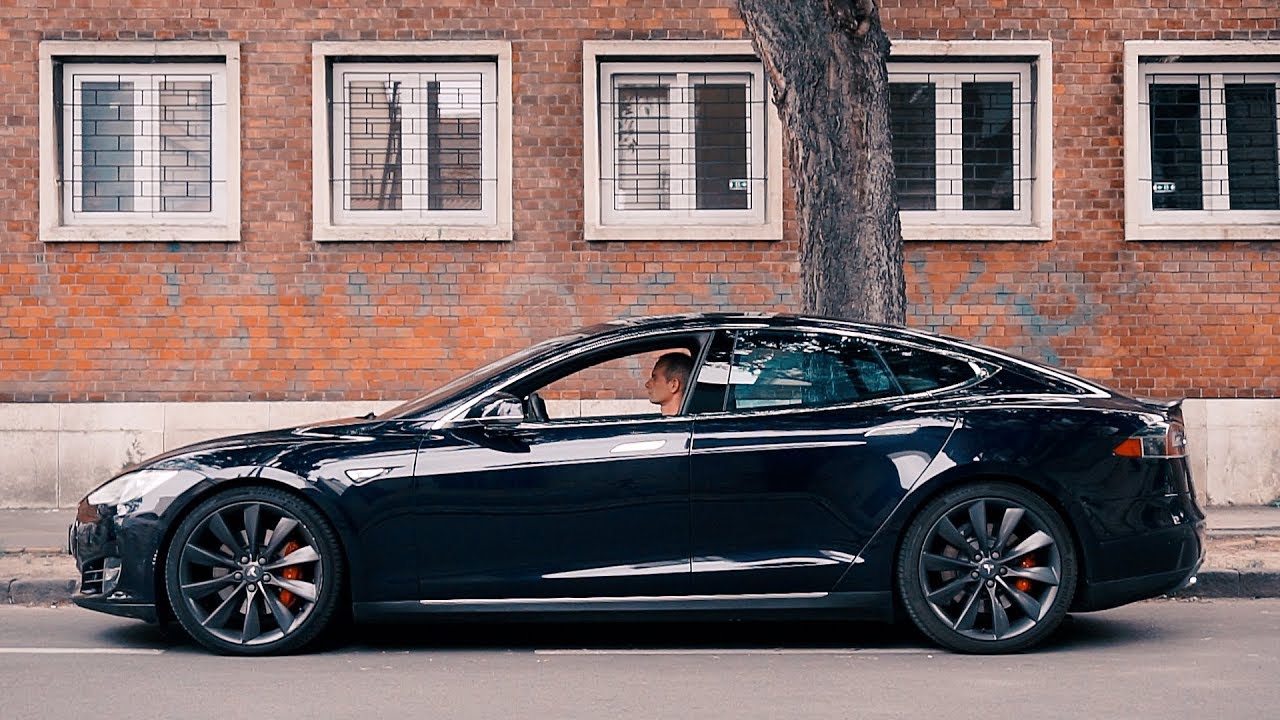 Az élet egy Tesla Model S-sel