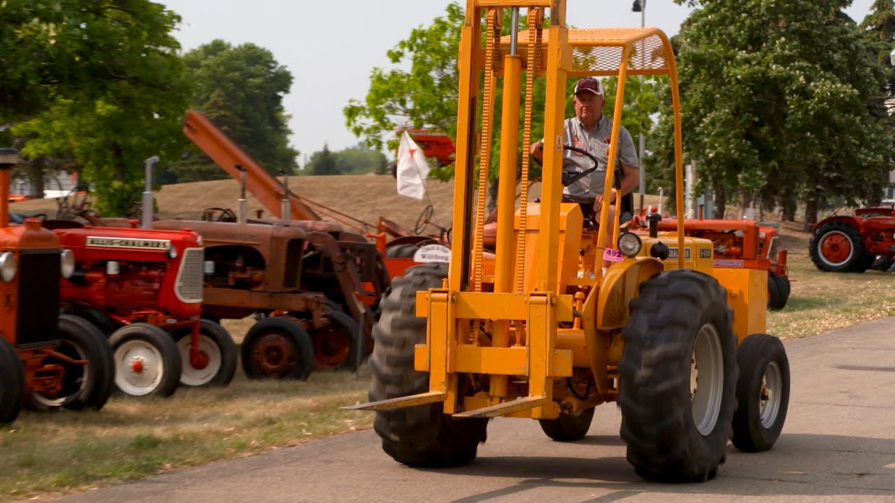 Need a Lift? Try this Allis Chalmers Industrial Tractor!