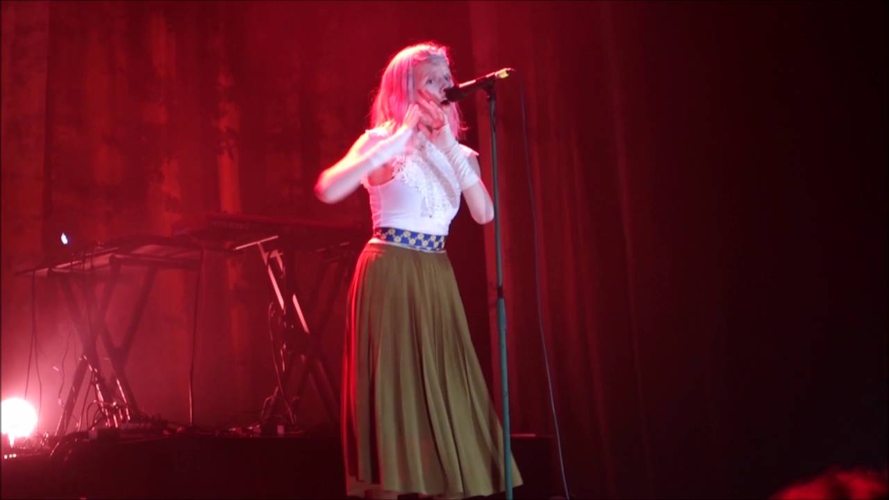 Aurora - Murder Song 5,4,3,2,1 in TivoliVredenburg 19-10-2016