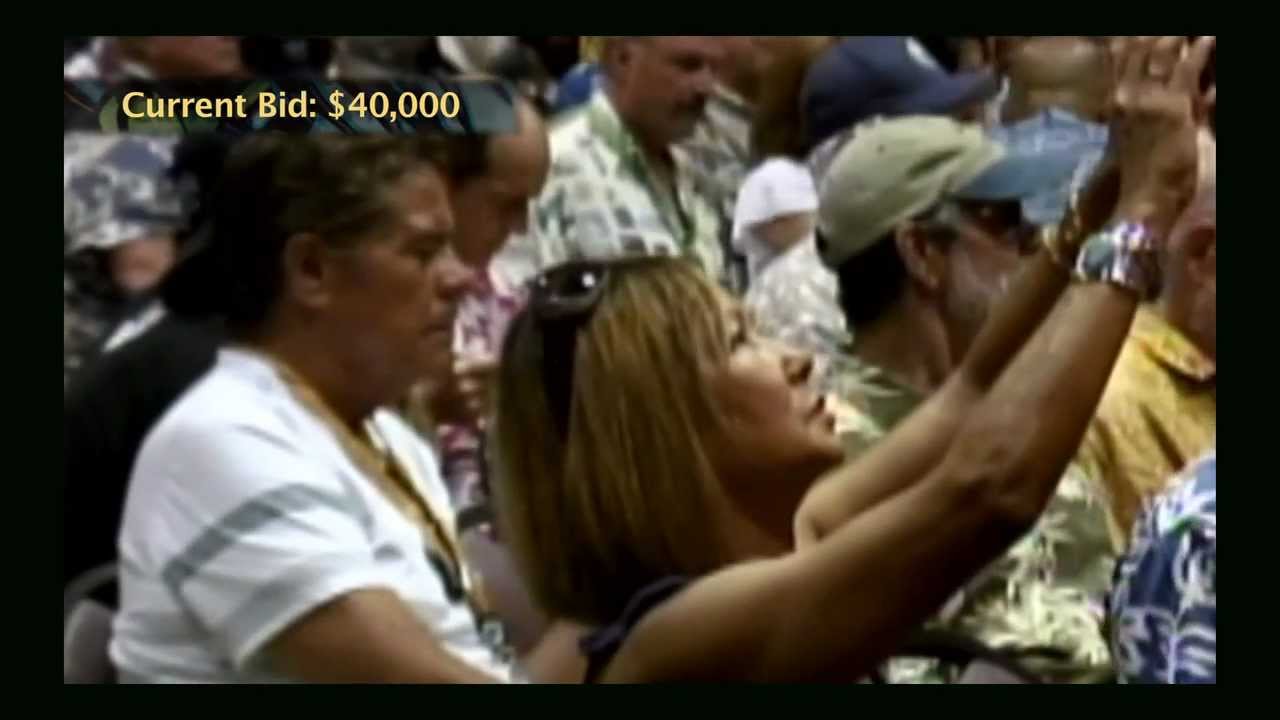 $42,000 Surfboard - Hawaiian Islands Vintage Surf Auction - World Record Buy SEG 12.mov