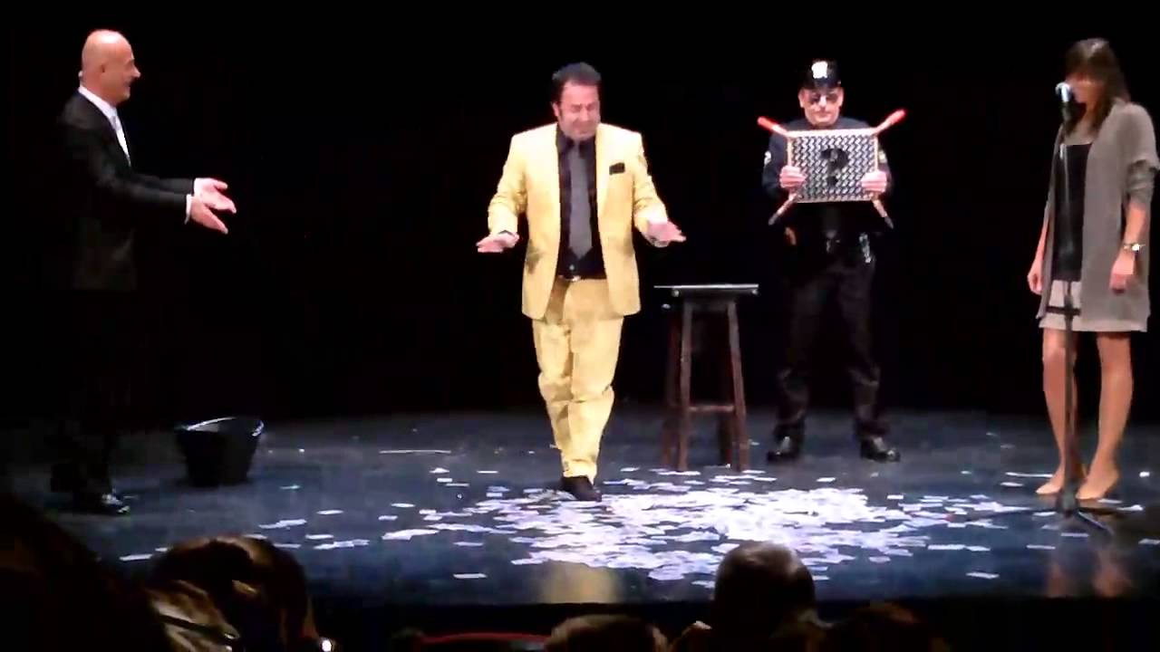 Mago Forest zelig 2014 - Michele Foresta in arte Mister Forest magia comica