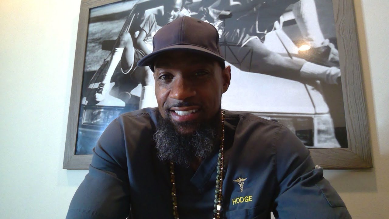 Dr. Hodge teaches you how to use a rig using CBD Shatter,  (CBD LION REVIEW) its not a crack pipe!!!