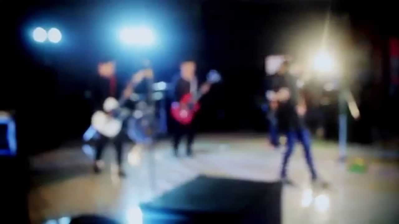 SIDESWIPE - DECEMBER SONG (OFFICIAL VIDEOCASE)