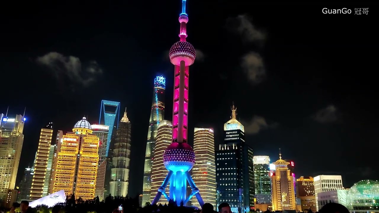 夜遊黃浦江 旅行家一生的必去朝聖之旅 GuanGo 冠哥 Traveler