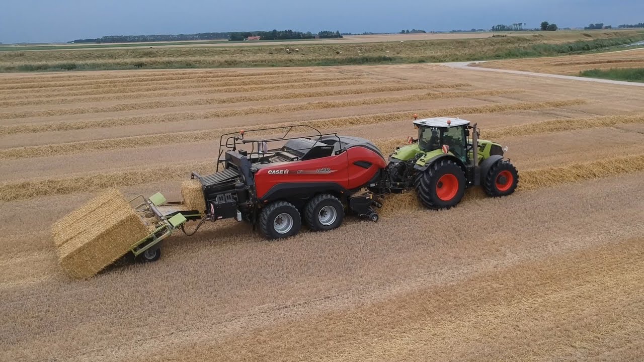 Westerhof baling straw
