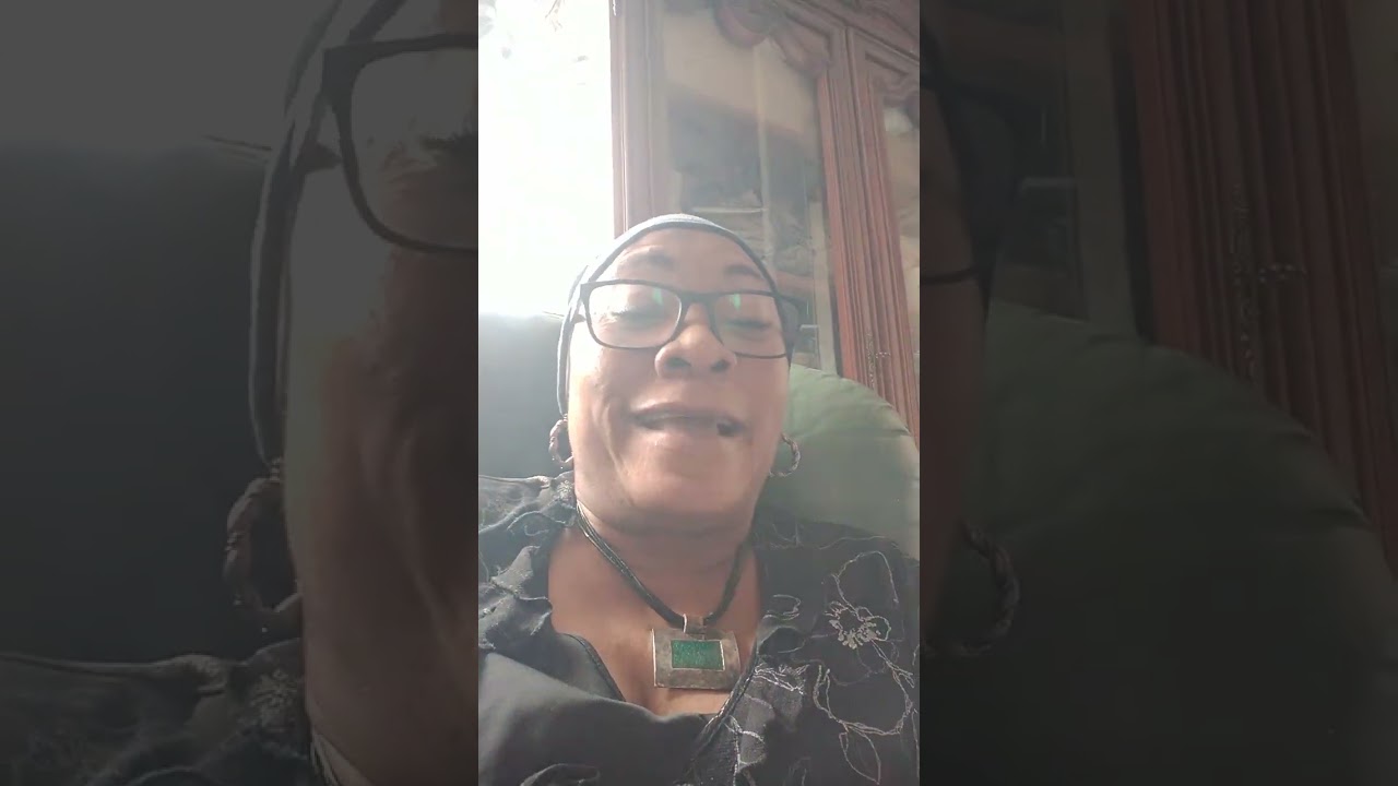 apprendre le Bukongo avec Yaya Mafuta Sengele l'éclaireuse