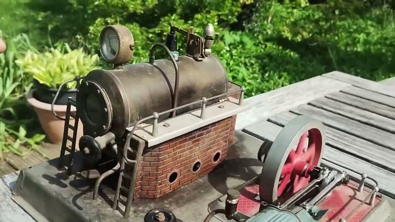 1950 Wilesco D20 toy steam engine, first run in years.
