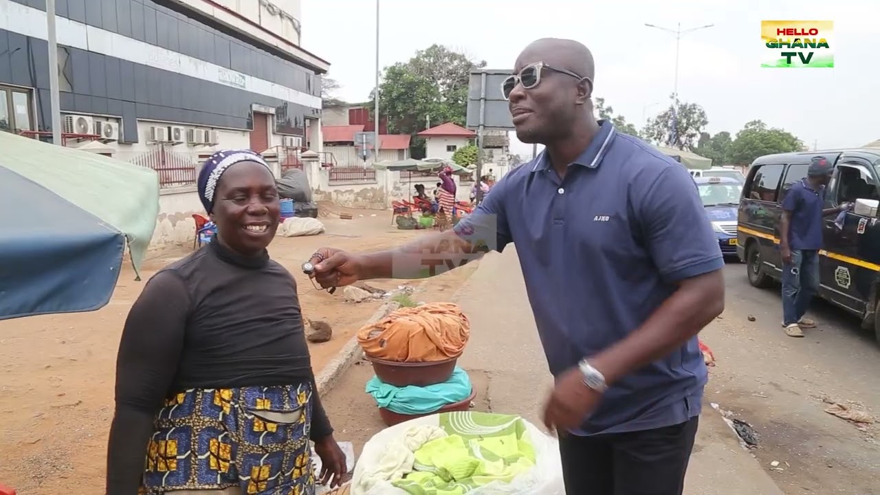 More market women praise President Mahama. 