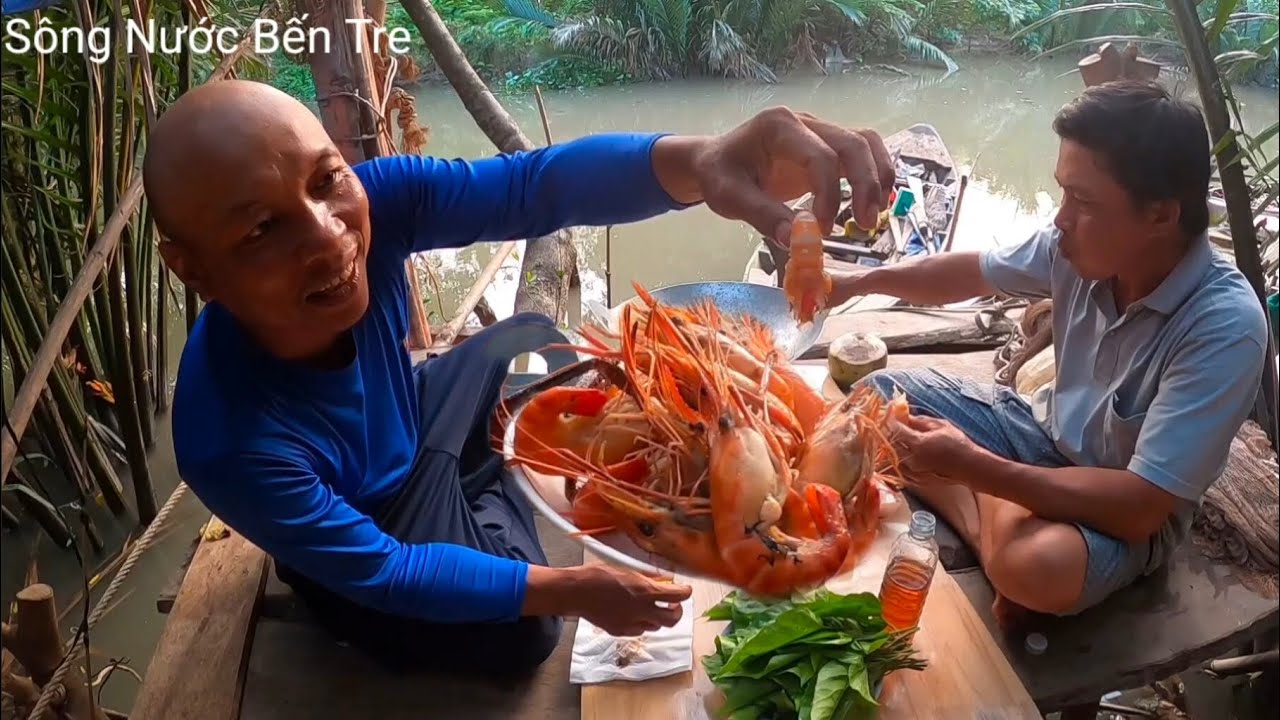 Một Ngày Đi Câu Tôm Bội Thu Và Món Tôm Luộc Nước Dừa - Sông Nước Bến Tre 