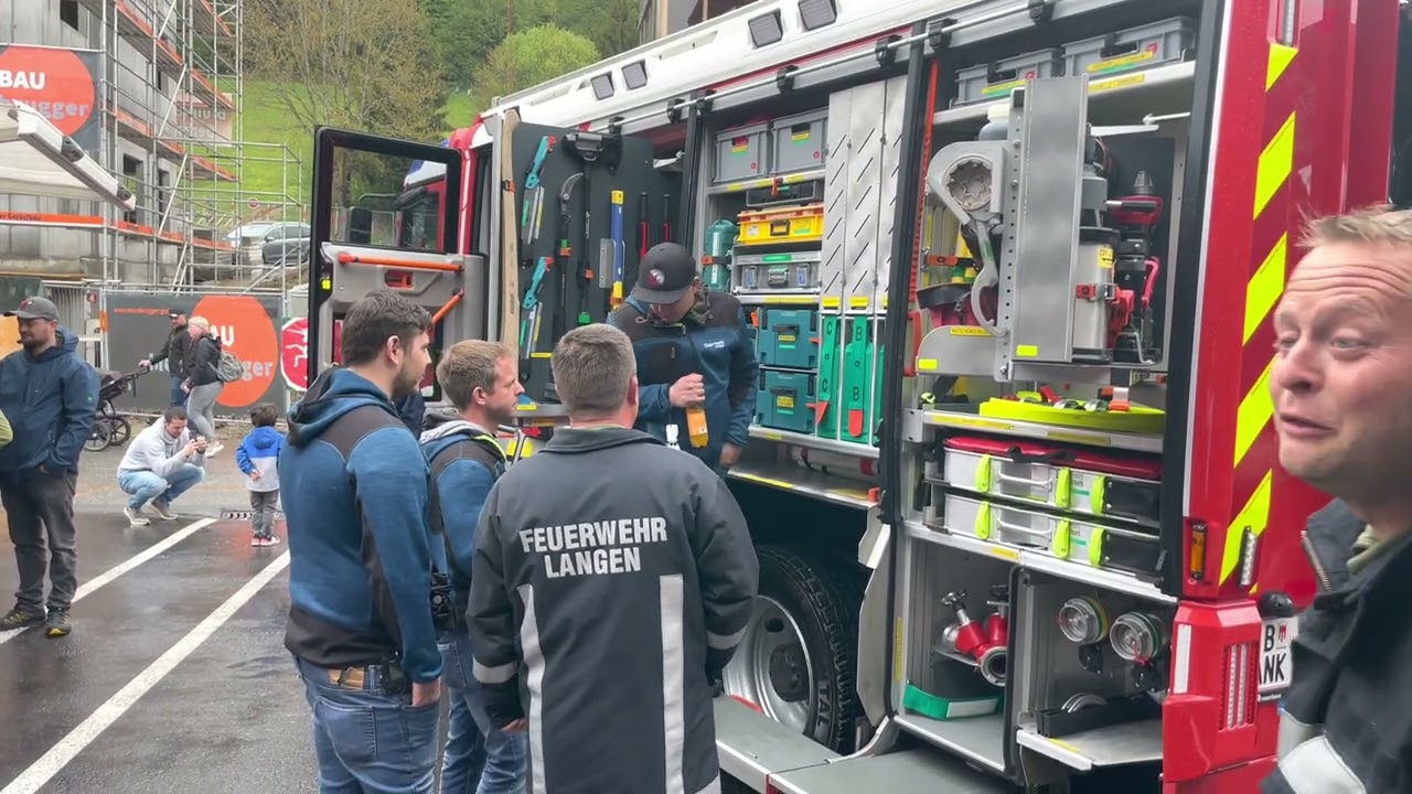 Blaulichttag in Langen