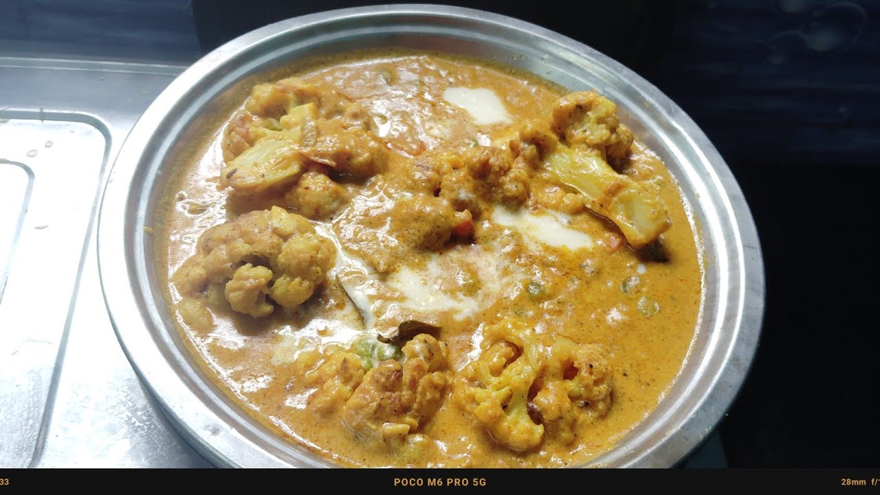 দোল পূর্ণিমা  উপলক্ষে সমপূর্ণ নিরামিষ রেসিপি ফুলকপির বাহার বানালাম। 