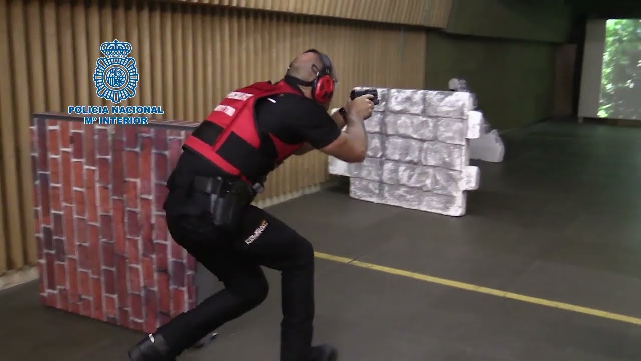 La Policía Nacional incorpora galerías de tiro virtuales para el entrenamiento de sus agentes