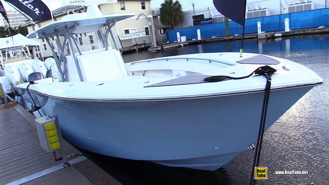2021 SeaHunter 35 Tournment Center Console Walkaround Tour - 2020 Fort Lauderdale Boat Show
