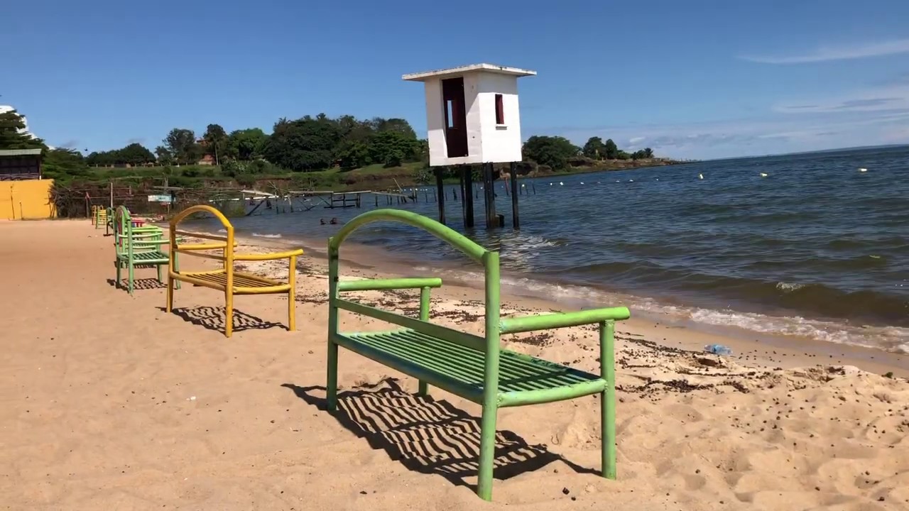 SPENNAH BEACH Энтеббе на озере Виктория