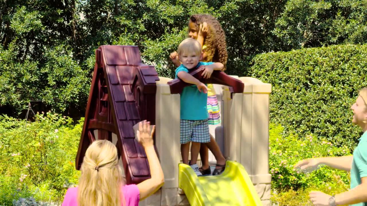 Step2 2-Story Playhouse & Slide