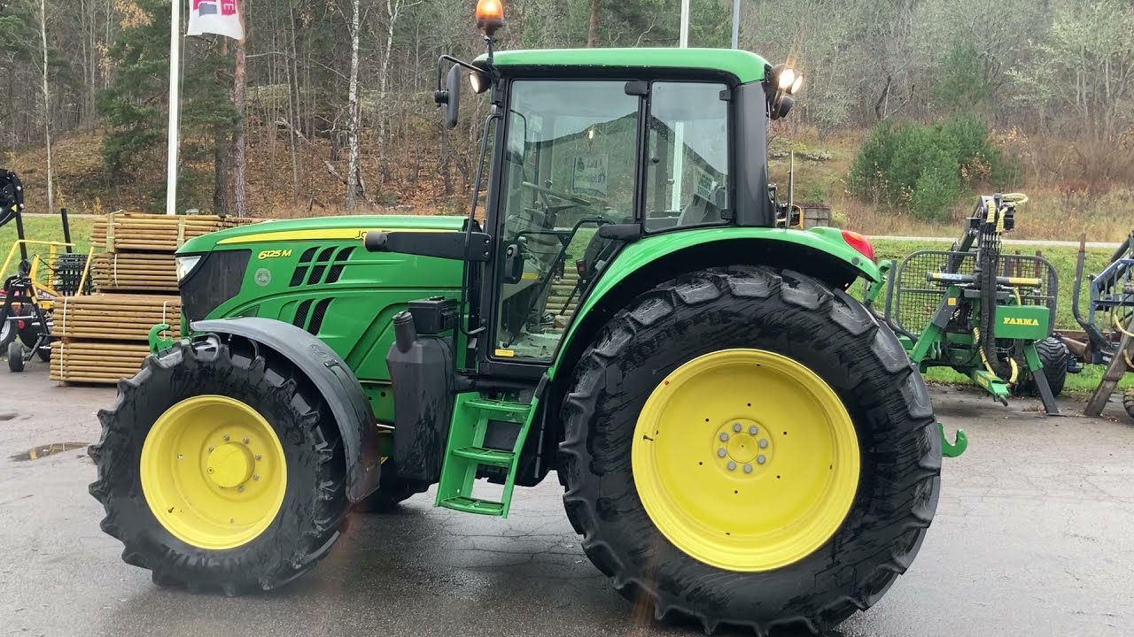 John Deere 6125M Kisa