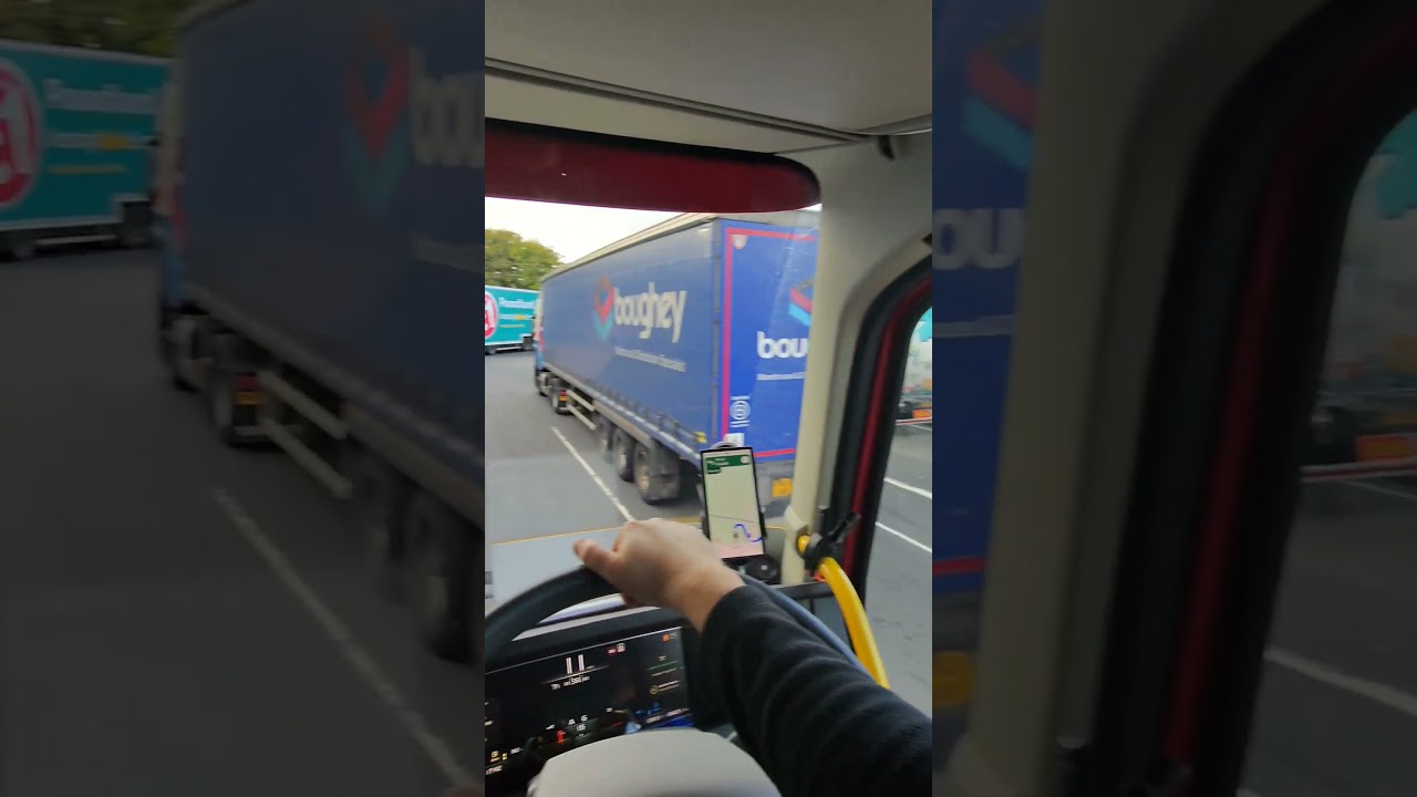 WORSE TRUCK STOP ON M5?    #HGV #trucking #lorry #parking #fypシ゚viral
