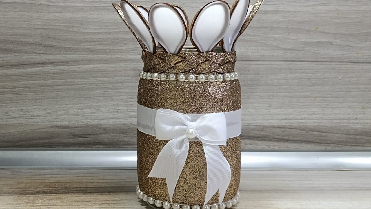 Не выбрасывайте банки и ложки! Посмотрите, какую КРАСОТУ я сделала/ Brilliant Vase of Plastic Spoons
