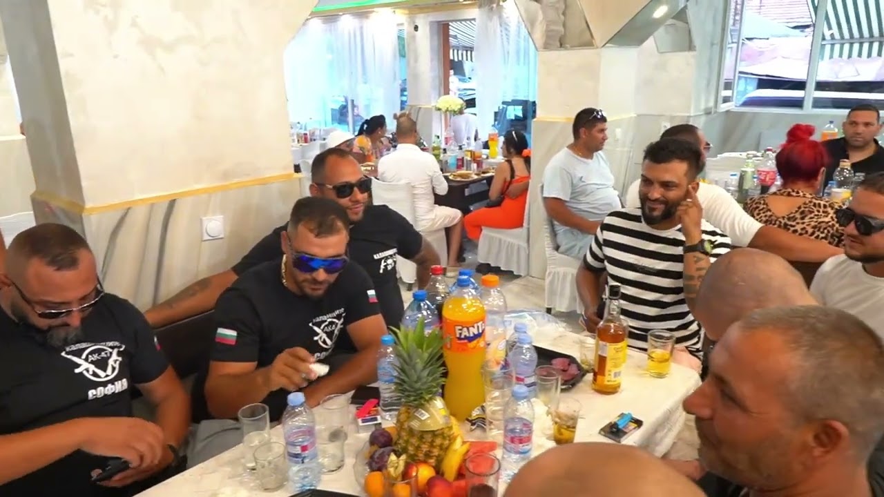 Калашниците Ж.Ч. София от Петьо Секса