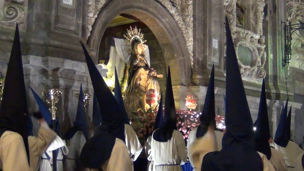 Semana Santa de Zaragoza 2017 - Viernes Santo - Cofradía de la Piedad
