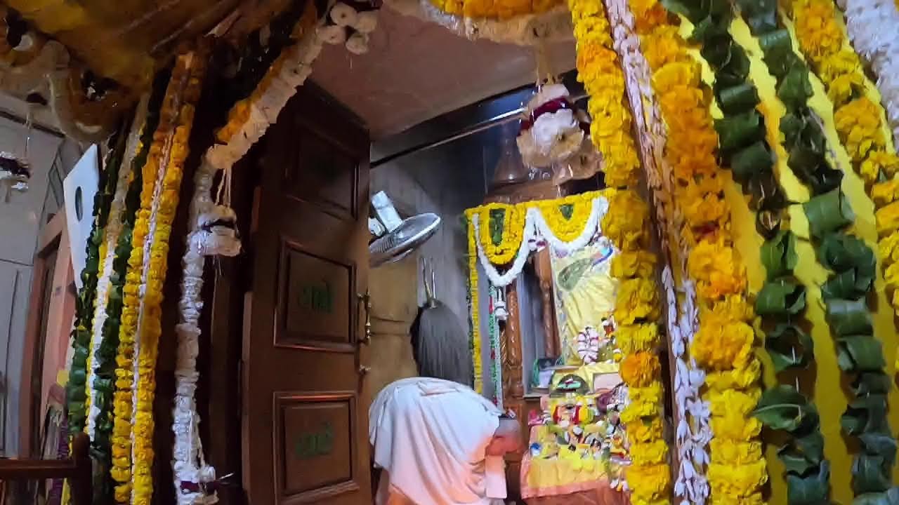 Shri Radha Nayananand ju Prakatya Mahotsav Arati