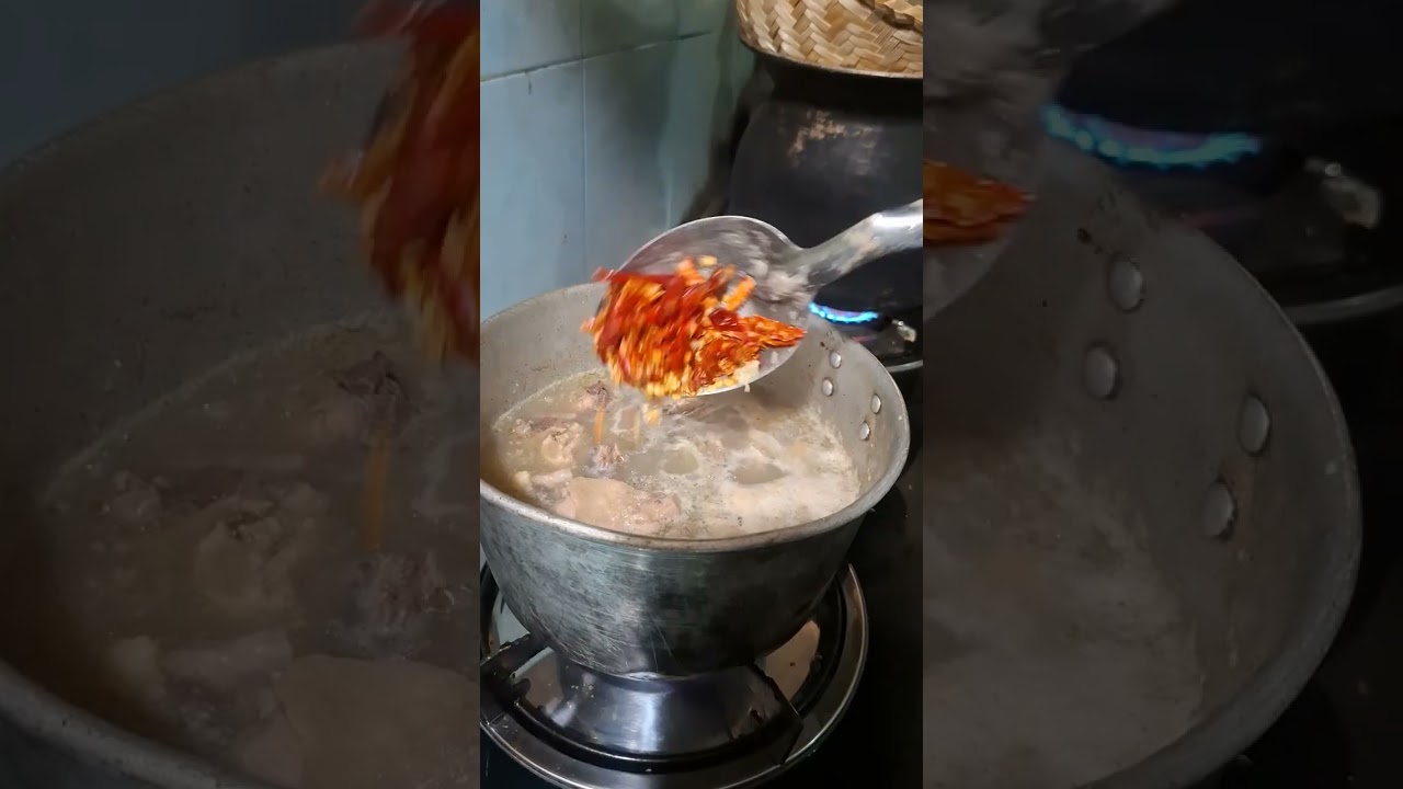 มาดินข้าวแก่งไก่ใส่หน่อไม้ดองจร้า