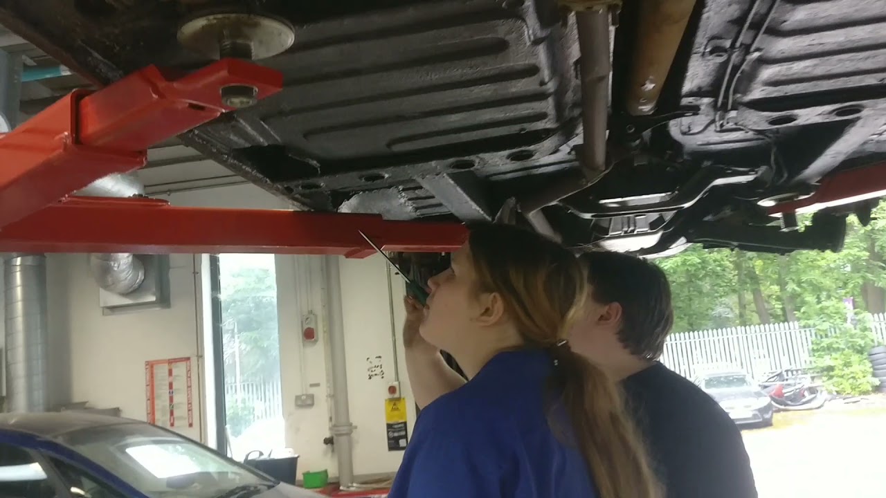 1965 Singer Gazelle underside inspection