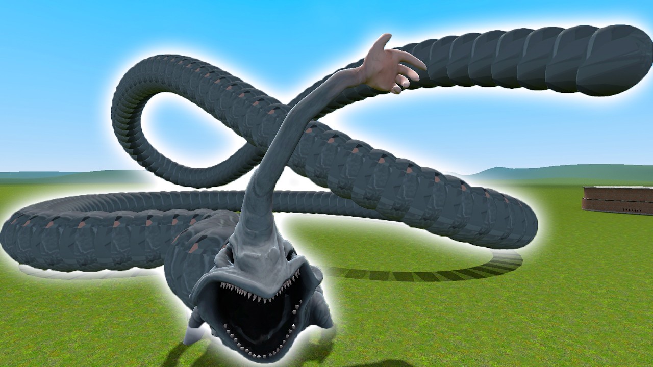THE GIANT HUNGRY HAND SEA MONSTER IS HUNTING YOU… Can You Escape? | Garry’s Mod Horror