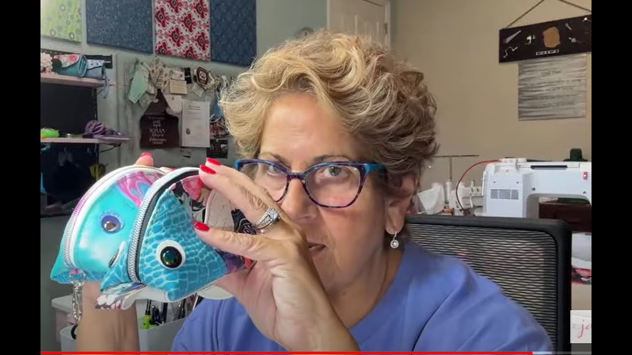 No Longer Live - Jeannie's Designs is Going Live - let's sew up a Bartolo Fish Pouch!  Oh so cute!!