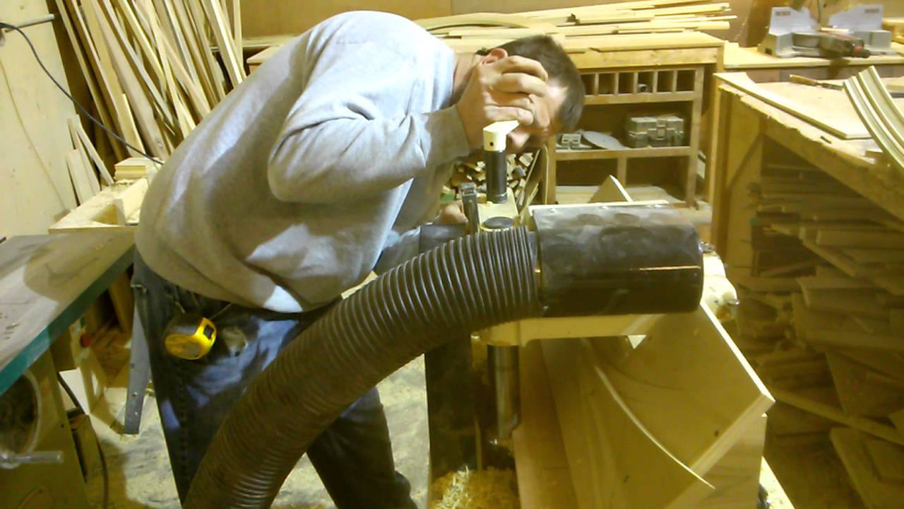 Curved crown on shop fox molder