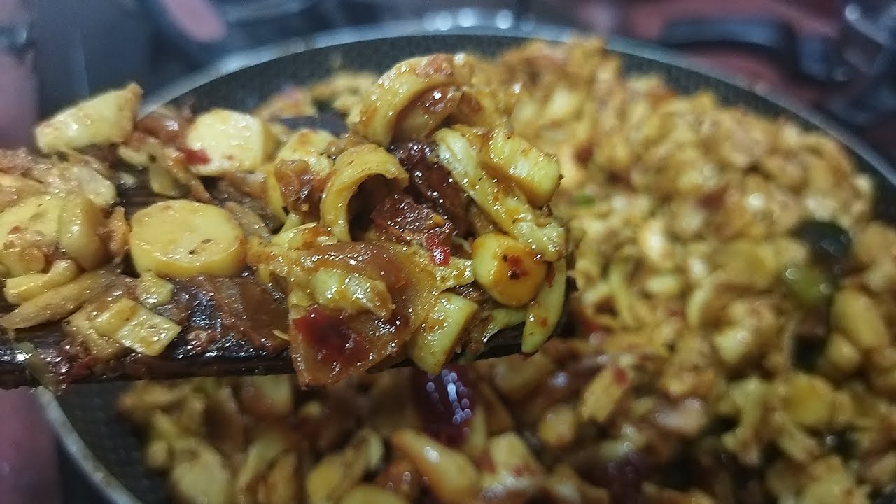 mushroom curry. koonu roast naadan koonu curry. roast simple