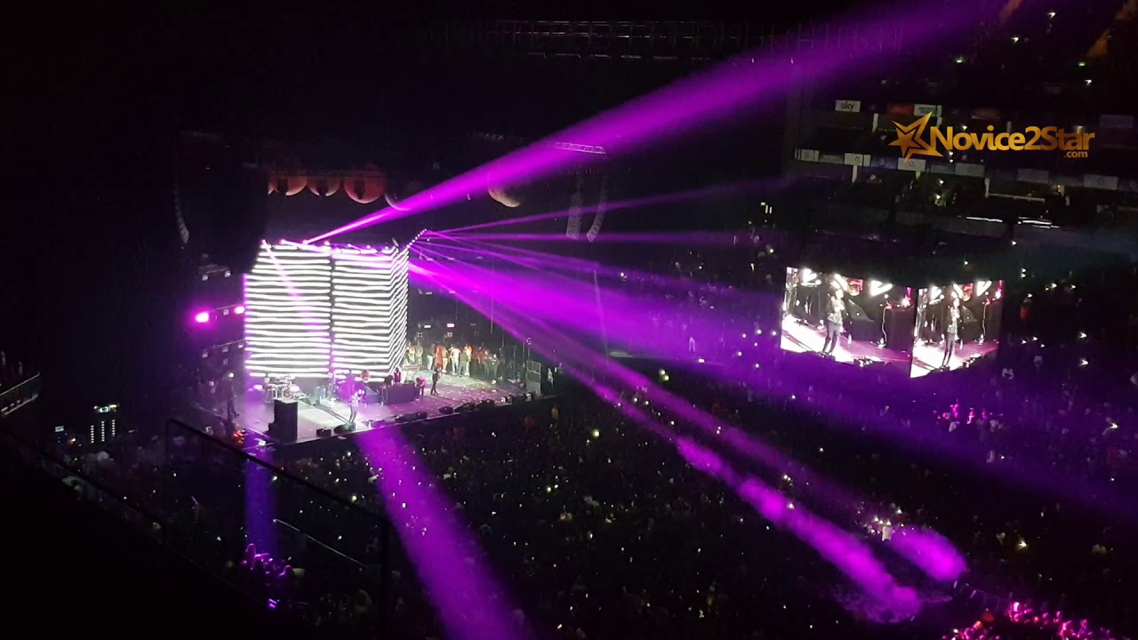 Wizkid x Olamide Performance at O2 Arena London #Starboyfest