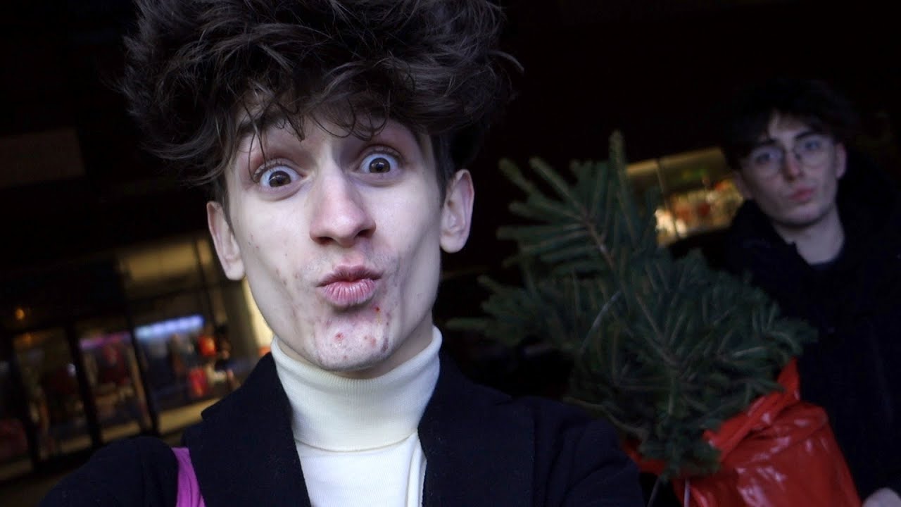 KUPILIŚMY CHOINKĘ! | VLOGMAS #14