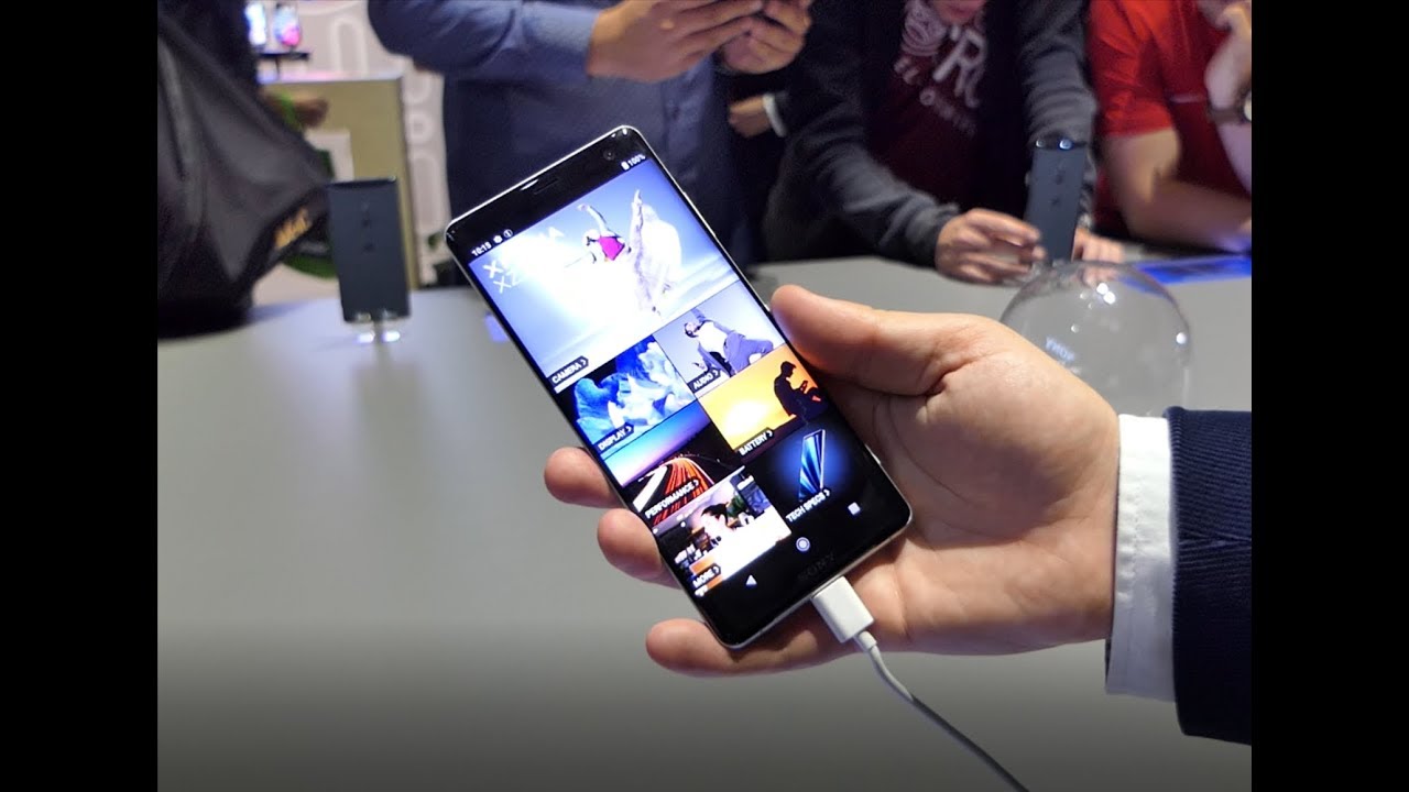 Sony Xperia XZ3 - Pierwsze Wrażenia - Michał Brożyński - 90sekund.pl