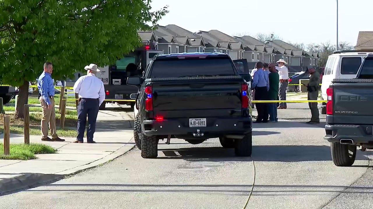 ON THE SCENE | Man shot after hourslong standoff in Selma neighborhood near elementary school