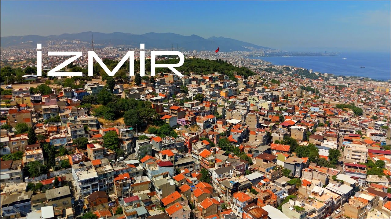 İzmir | Büyük Şehir mi, Büyük Bir Köy mü? | Drone ile Manzaralar | DJI MINI 4 PRO ile Kaydedilmiştir