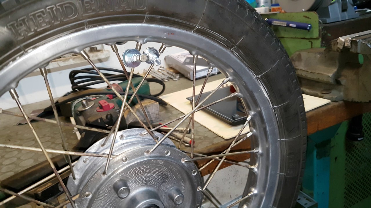 Simson Rad auswuchten