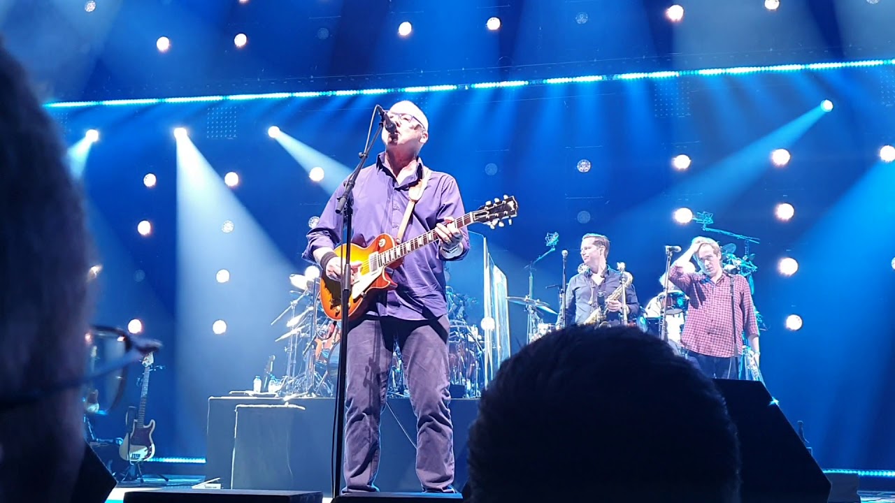 Mark Knopfler - Money For Nothing 23.06.2019 Down The Road Wherever Tour