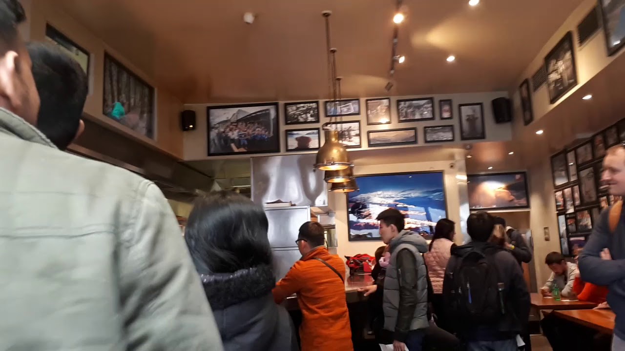 Fergburger Queenstown Most Famous Burger Place